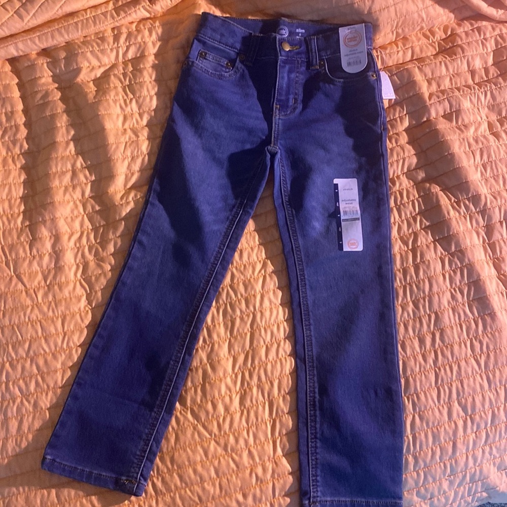 Boys jeans size 6 New with tags!